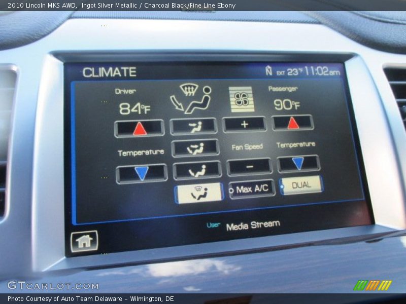 Ingot Silver Metallic / Charcoal Black/Fine Line Ebony 2010 Lincoln MKS AWD