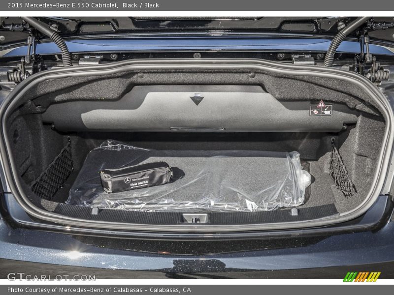  2015 E 550 Cabriolet Trunk