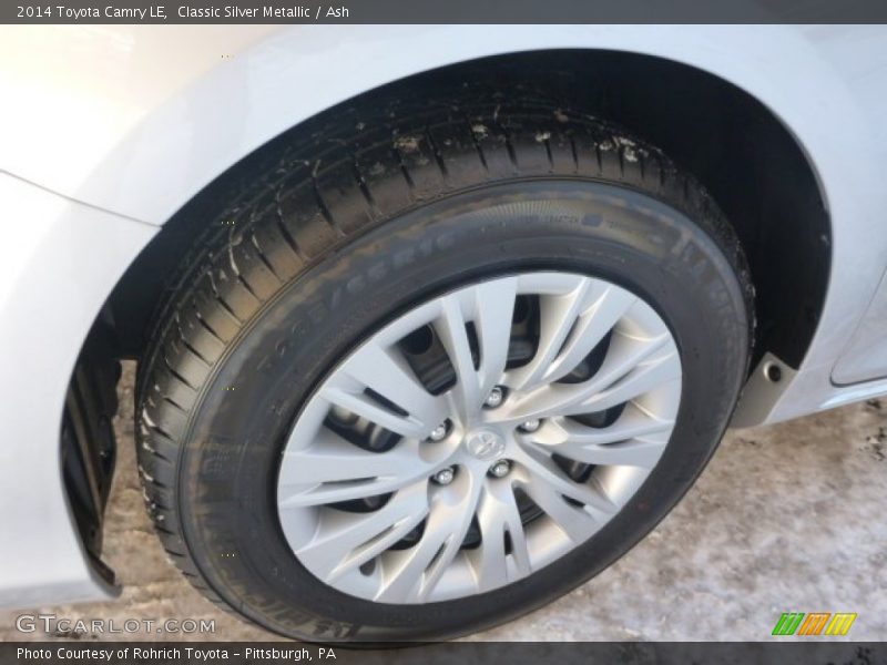 Classic Silver Metallic / Ash 2014 Toyota Camry LE