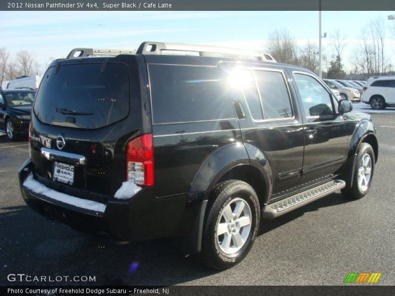 Super Black / Cafe Latte 2012 Nissan Pathfinder SV 4x4