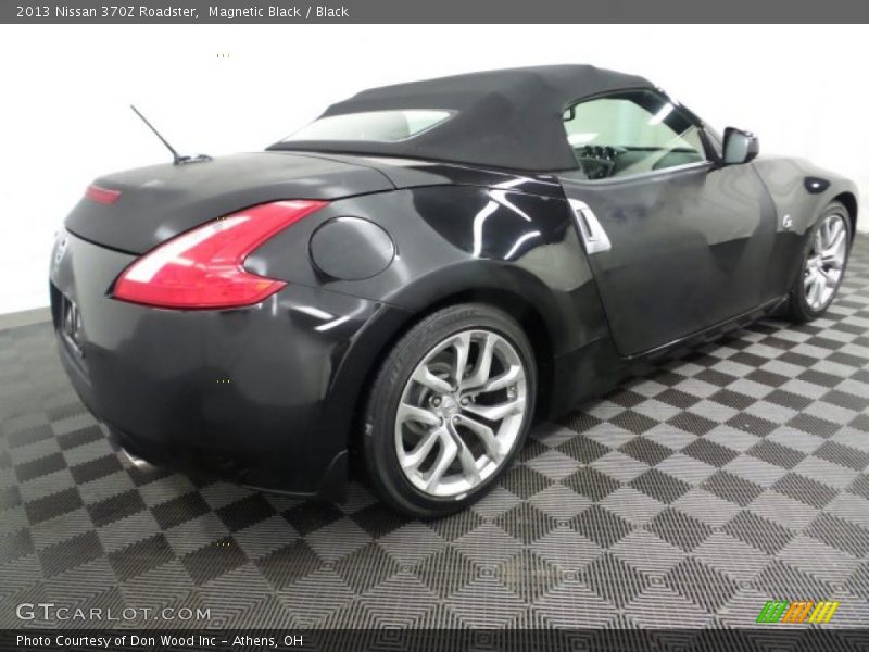 Magnetic Black / Black 2013 Nissan 370Z Roadster