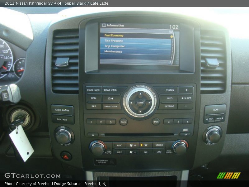 Super Black / Cafe Latte 2012 Nissan Pathfinder SV 4x4