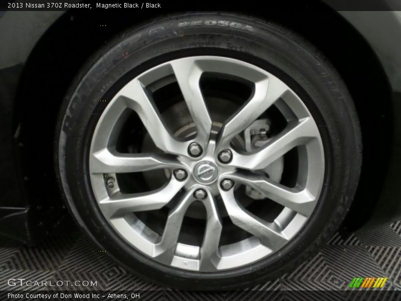 Magnetic Black / Black 2013 Nissan 370Z Roadster