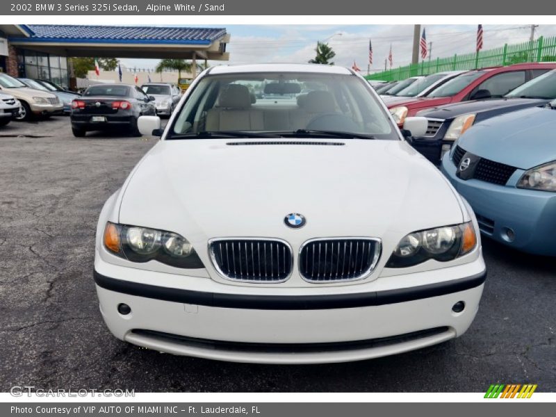 Alpine White / Sand 2002 BMW 3 Series 325i Sedan