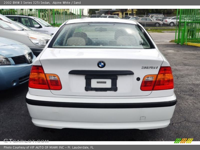 Alpine White / Sand 2002 BMW 3 Series 325i Sedan