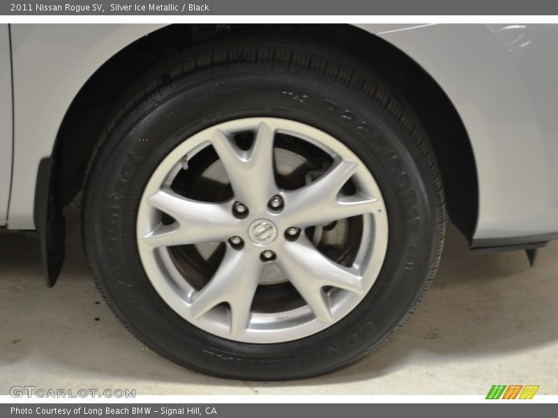 Silver Ice Metallic / Black 2011 Nissan Rogue SV