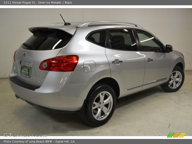 Silver Ice Metallic / Black 2011 Nissan Rogue SV