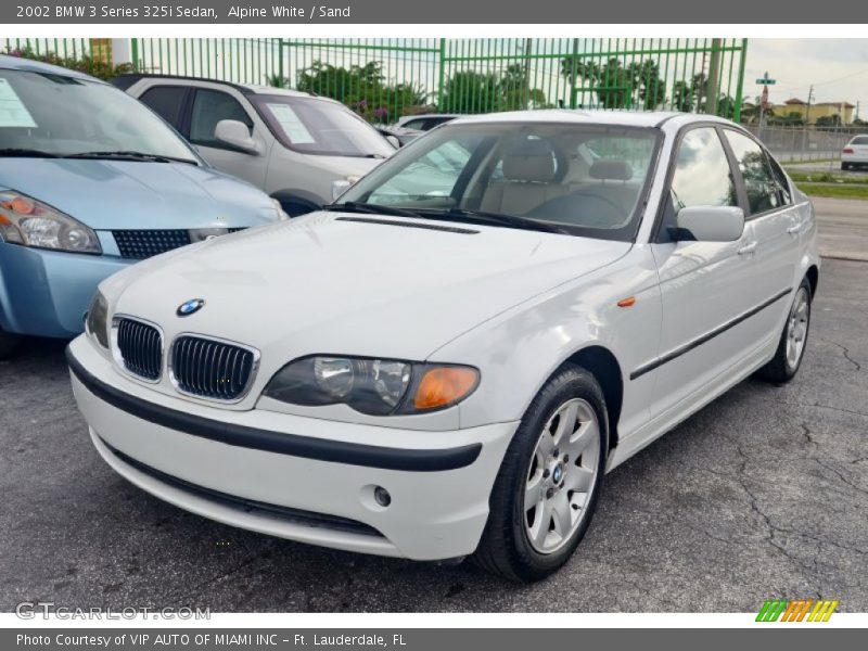 Alpine White / Sand 2002 BMW 3 Series 325i Sedan
