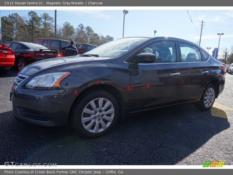 Magnetic Gray Metallic / Charcoal 2013 Nissan Sentra SV