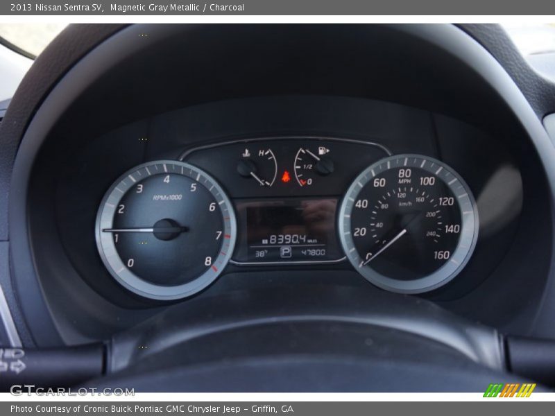 Magnetic Gray Metallic / Charcoal 2013 Nissan Sentra SV