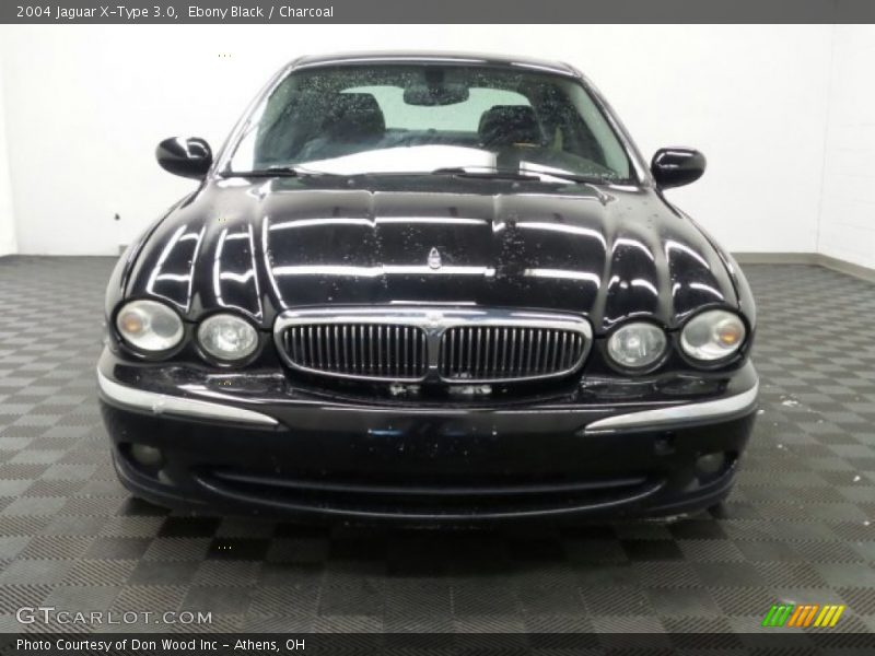 Ebony Black / Charcoal 2004 Jaguar X-Type 3.0