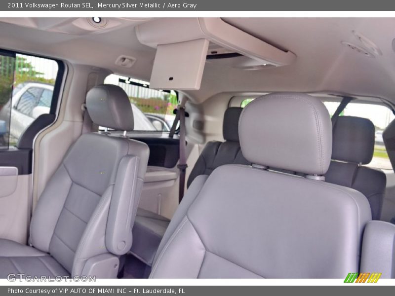 Mercury Silver Metallic / Aero Gray 2011 Volkswagen Routan SEL