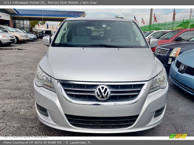 Mercury Silver Metallic / Aero Gray 2011 Volkswagen Routan SEL