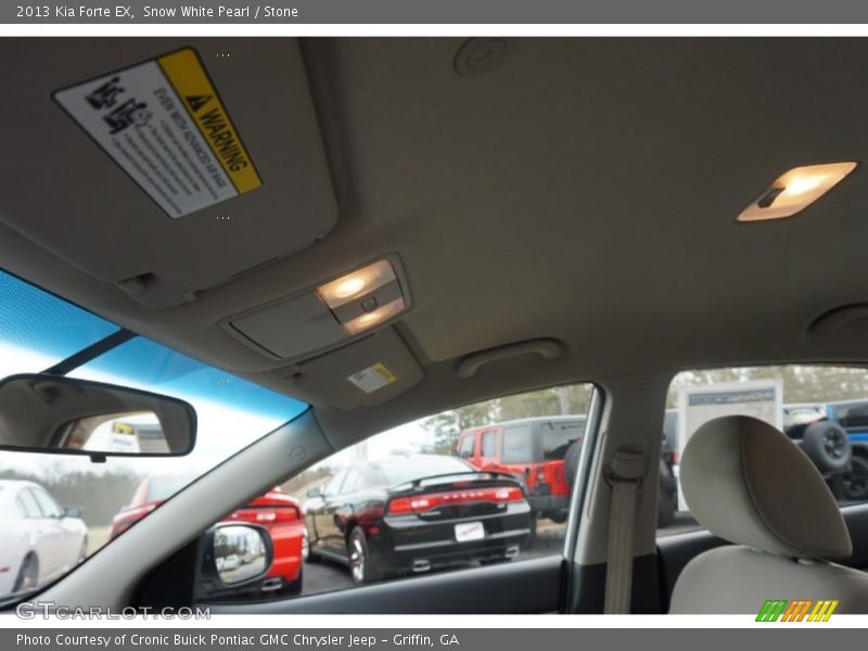 Snow White Pearl / Stone 2013 Kia Forte EX