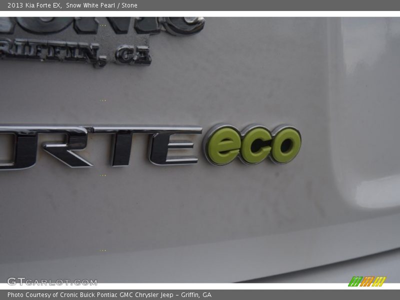 Snow White Pearl / Stone 2013 Kia Forte EX