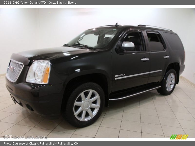 Onyx Black / Ebony 2011 GMC Yukon Denali AWD