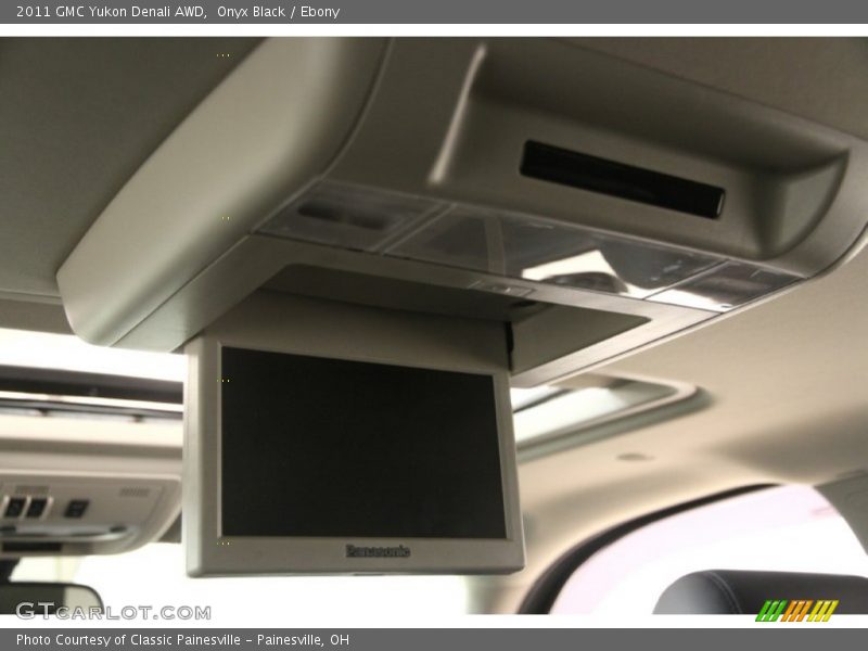 Onyx Black / Ebony 2011 GMC Yukon Denali AWD