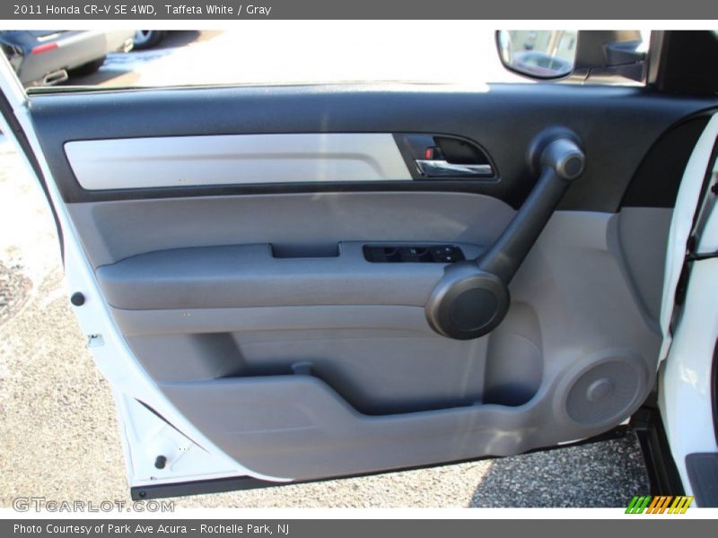 Taffeta White / Gray 2011 Honda CR-V SE 4WD
