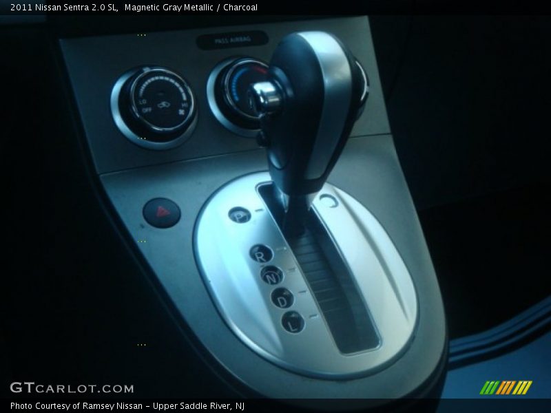 Magnetic Gray Metallic / Charcoal 2011 Nissan Sentra 2.0 SL