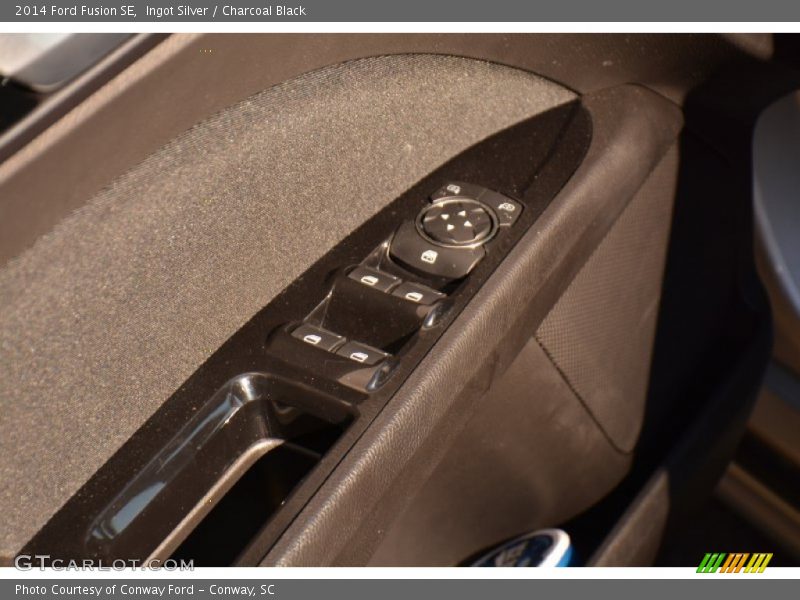 Ingot Silver / Charcoal Black 2014 Ford Fusion SE