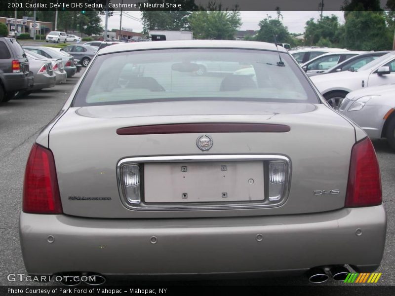 Cashmere / Neutral Shale 2001 Cadillac DeVille DHS Sedan