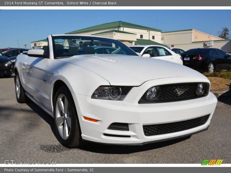 Front 3/4 View of 2014 Mustang GT Convertible