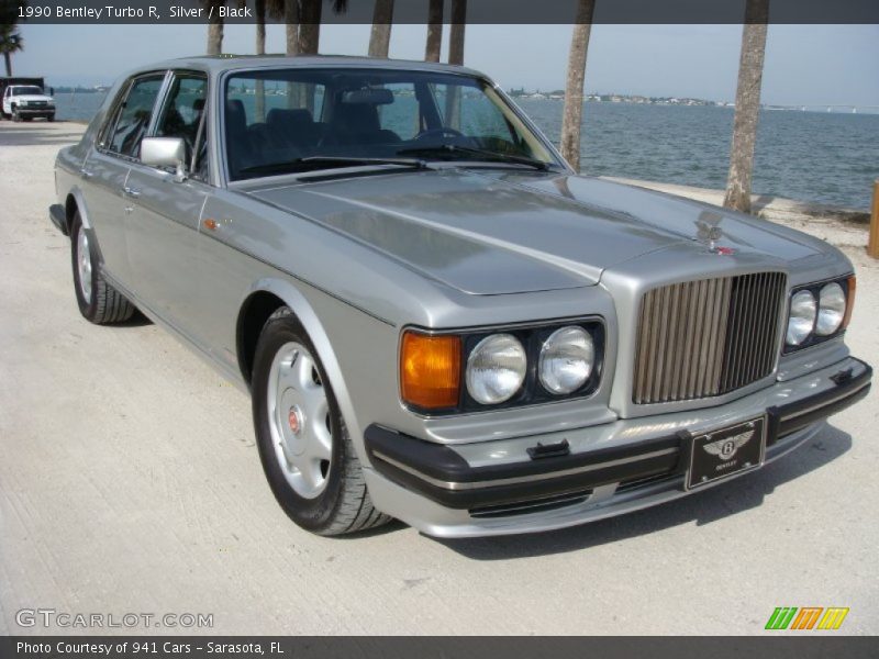 Silver / Black 1990 Bentley Turbo R