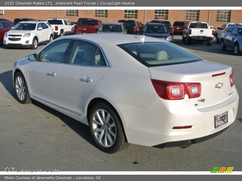 Iridescent Pearl Tricoat / Cocoa/Light Neutral 2015 Chevrolet Malibu LTZ