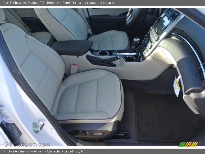 Iridescent Pearl Tricoat / Cocoa/Light Neutral 2015 Chevrolet Malibu LTZ