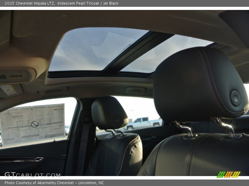 Iridescent Pearl Tricoat / Jet Black 2015 Chevrolet Impala LTZ