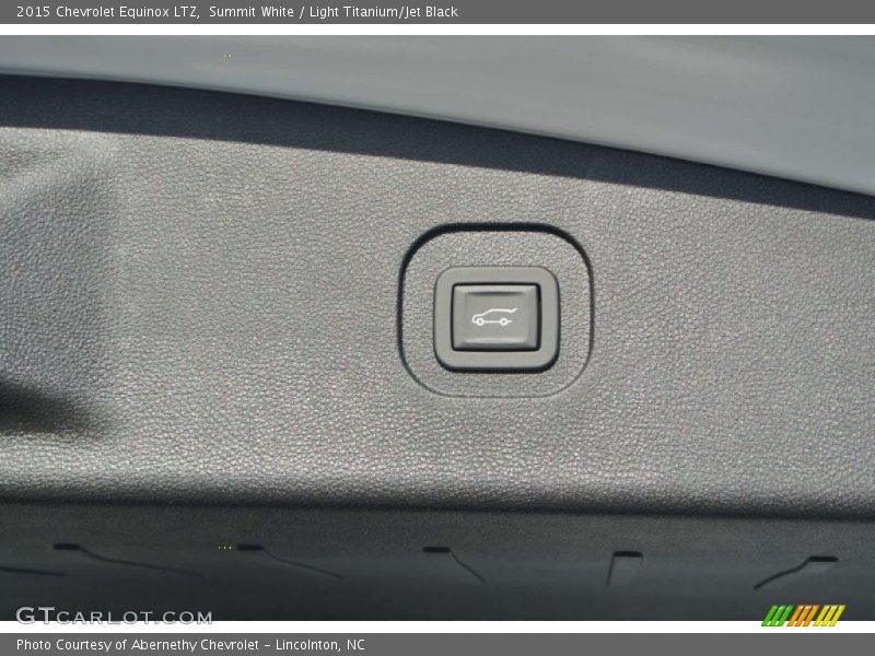 Summit White / Light Titanium/Jet Black 2015 Chevrolet Equinox LTZ