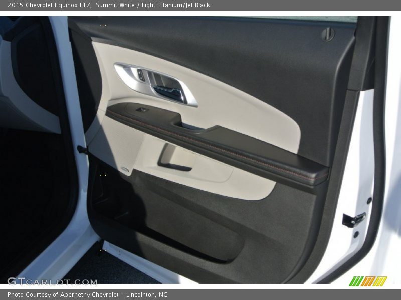 Summit White / Light Titanium/Jet Black 2015 Chevrolet Equinox LTZ