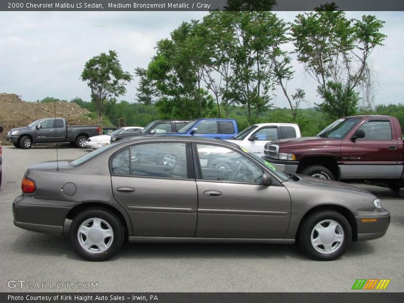 Medium Bronzemist Metallic / Gray 2000 Chevrolet Malibu LS Sedan