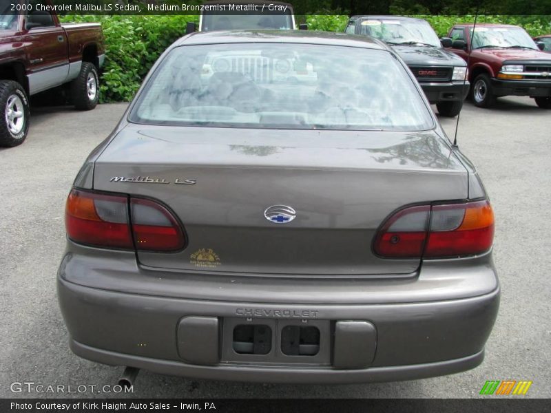 Medium Bronzemist Metallic / Gray 2000 Chevrolet Malibu LS Sedan