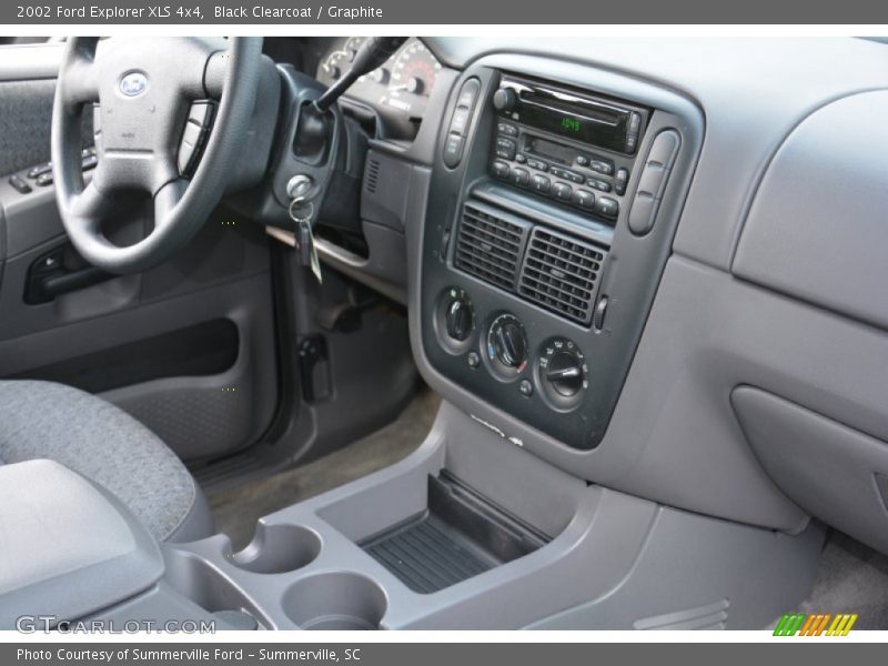 Black Clearcoat / Graphite 2002 Ford Explorer XLS 4x4