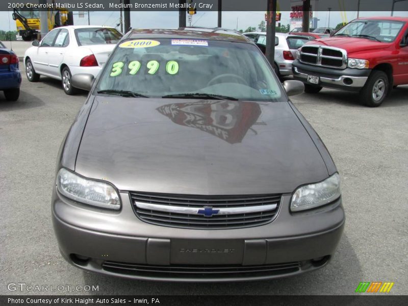 Medium Bronzemist Metallic / Gray 2000 Chevrolet Malibu LS Sedan