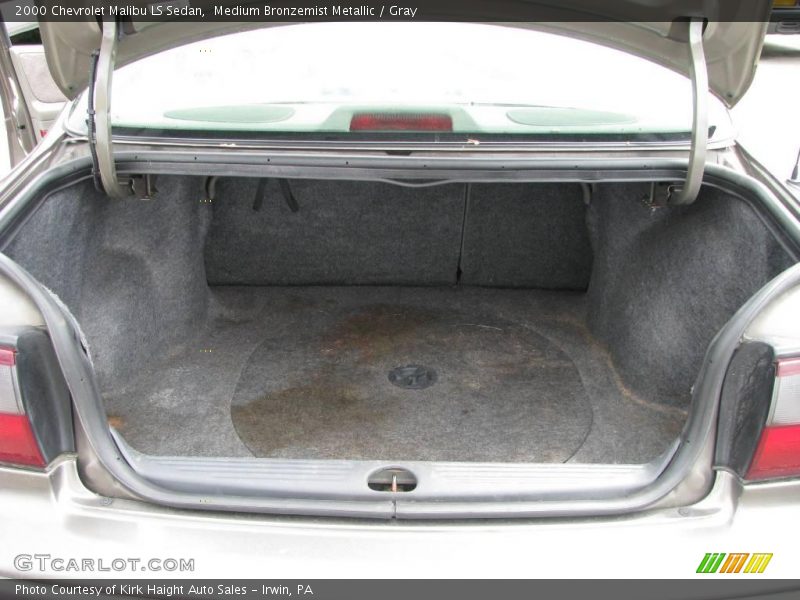 Medium Bronzemist Metallic / Gray 2000 Chevrolet Malibu LS Sedan