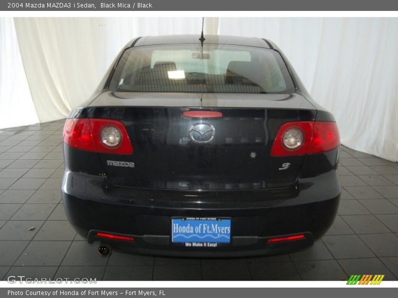 Black Mica / Black 2004 Mazda MAZDA3 i Sedan