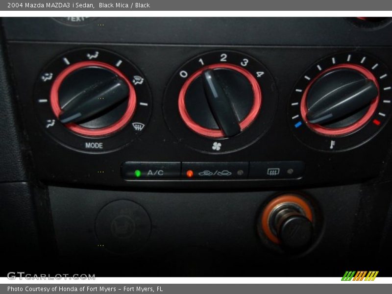 Black Mica / Black 2004 Mazda MAZDA3 i Sedan