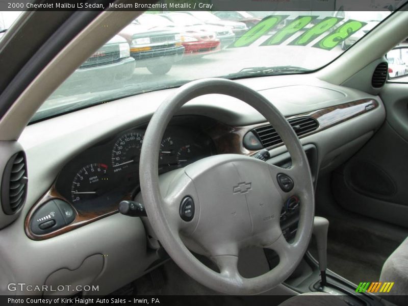 Medium Bronzemist Metallic / Gray 2000 Chevrolet Malibu LS Sedan