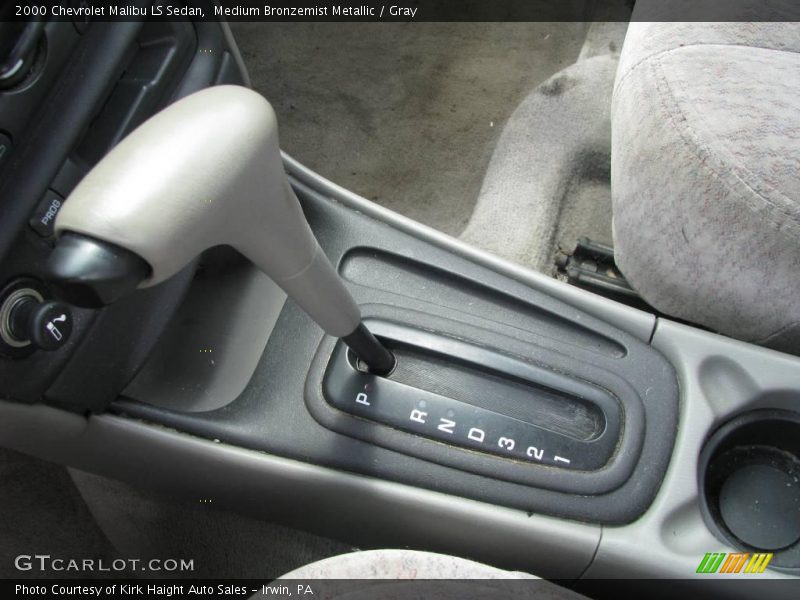 Medium Bronzemist Metallic / Gray 2000 Chevrolet Malibu LS Sedan
