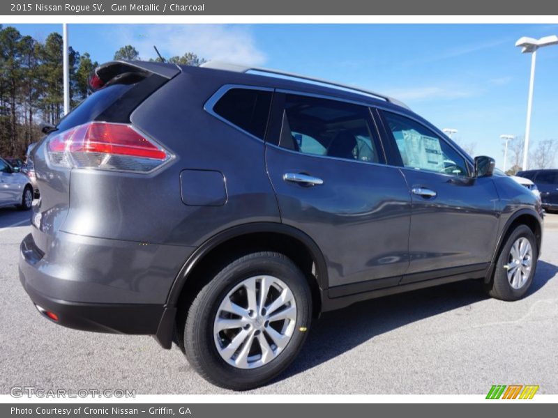 Gun Metallic / Charcoal 2015 Nissan Rogue SV