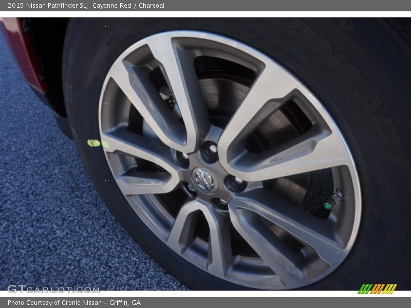 Cayenne Red / Charcoal 2015 Nissan Pathfinder SL