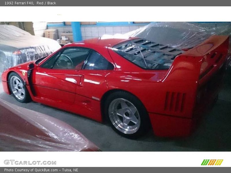 Red / Black 1992 Ferrari F40