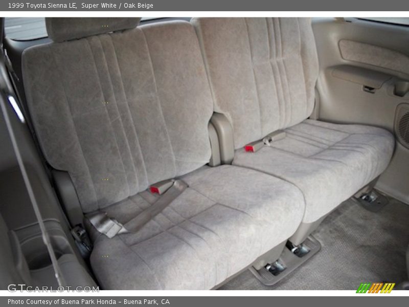 Rear Seat of 1999 Sienna LE