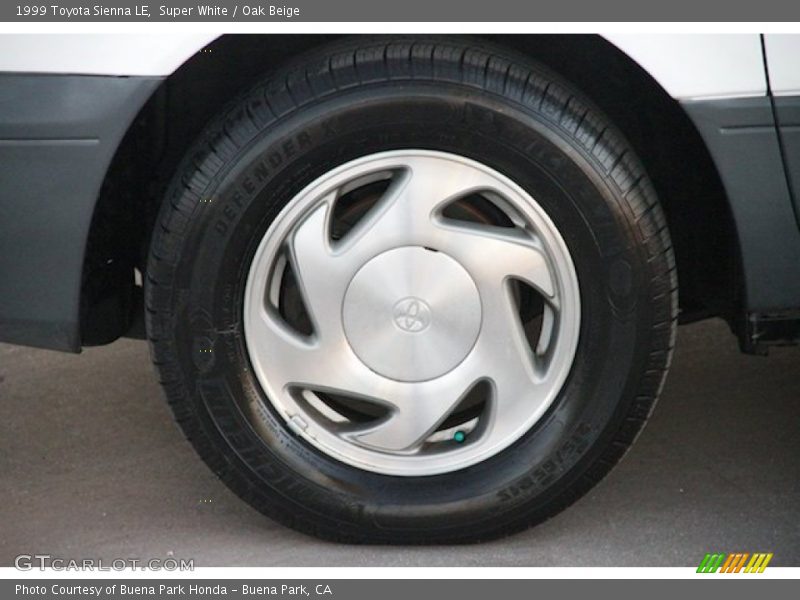  1999 Sienna LE Wheel