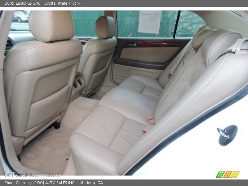 Crystal White / Ivory 2005 Lexus GS 300