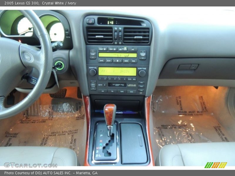 Crystal White / Ivory 2005 Lexus GS 300