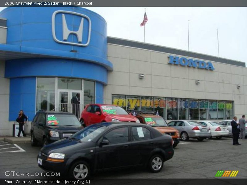 Black / Charcoal 2006 Chevrolet Aveo LS Sedan