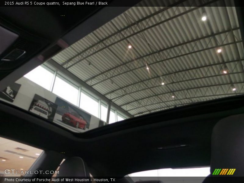 Sunroof of 2015 RS 5 Coupe quattro
